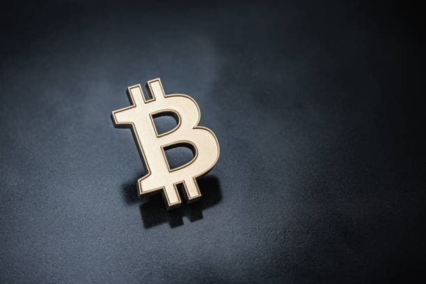 The Pros and Cons of Buying Bitcoin Today